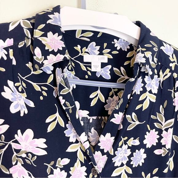 J. Jill Button Down Blouse 3/4 sleeve Top woman's size S Navy Blue Floral - Picture 2 of 8